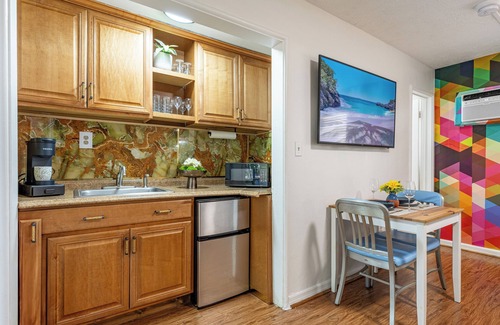 Colee Hammock Appartement | Chic Studio with WiFi and AC in awesome Fort Lauderdale Beach