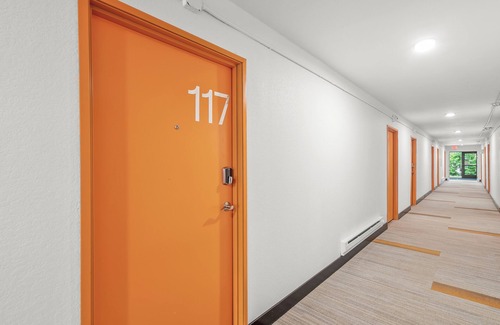 Cedar Falls Appartement | Chic studio with fitness room and AC in marvelous Cedar Falls