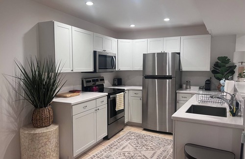 Eckington Appartement | Chic Urban Retreat in Washington DC: Near National Mall-Convention Center
