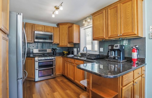 Stickney Maison | Chicago FHS Rental - Berwyn Ave