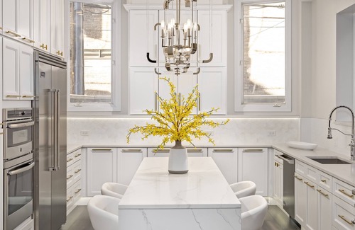 Gold Coast Maison | Chicago Gold Coast Luxury Home Best Location walking distance to anywhere!
