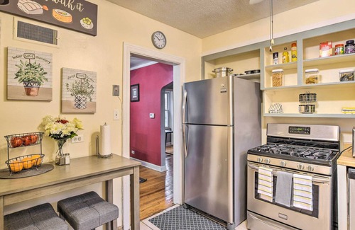 Roseland Maison | Chicago Home w/ Spacious Yard: 14 Mi to Dtwn