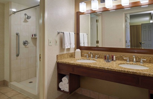Clearing Hôtel | Chicago Marriott Midway