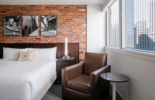 Downtown Chicago Station Balnéaire | Chicago's Best Kept Secret! Pets Allowed, Near The River Theater and Aon Center