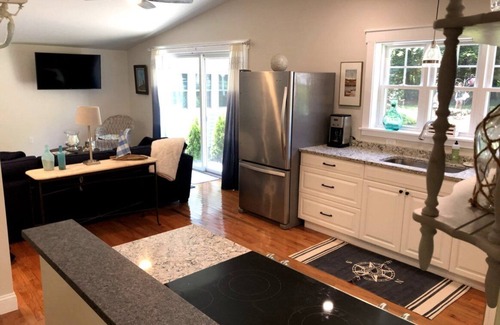 Ogunquit - Wells Copropriété | Chicky's Place - Spacious Two Bedroom Condo- 15 min walk to Footbridge Beach