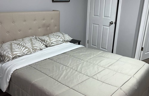 Newark Appartement | Chill and Recharge: Cozy Room F