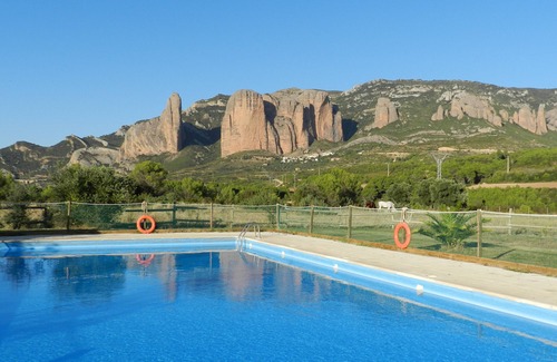 Murillo de Gallego Maison | Bungalow chill out et nature avec vue sur les montagnes de Riglos.