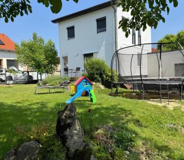 Breitenbrunn Maison | Chill & Relax Ferienhaus Breitenbrunn