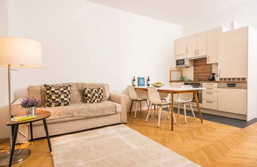 Hutteldorf Appartement | Chillout Lounge Satzberg