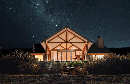 Bendigo Maison | Chinamans Ridge on Chinamans Terrace - Bendigo, Tarras - Central Otago