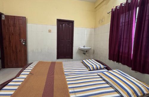 Kollur Hôtel | Chinmayi Tourist Home - Opposite to temple only 50 m