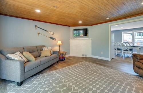 Lake Wissota Maison | Chippewa Falls Retreat on Lake Wissota with 2 Decks!