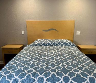 Saugus Hôtel | Chisholm's Motor Inn