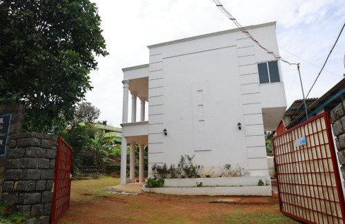 Yercaud Maison | Chithralaya Guest House