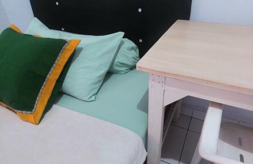 Tomohon Lit Et Petit-Déjeuner | Chrisma Bed and Breakfast