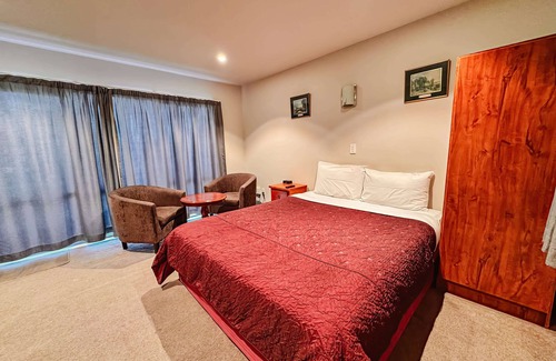 Christchurch City Centre Cabine | Christchurch City Centre Deluxe Unit with Full Kitchen