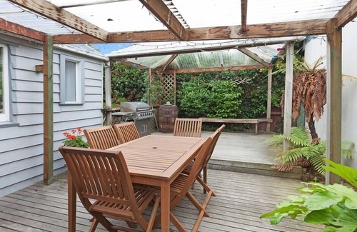 Christchurch City Centre Cottage | Central Christchurch Cottage
