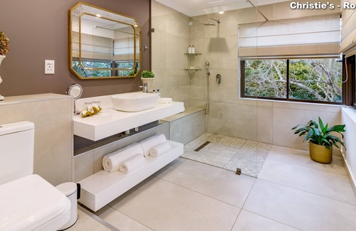 Nelspruit Maison | Christie's at 32 on Russell