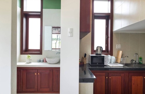 Cam Pho Appartement | HA4 de Christina. 4 Suites avec vue sur le village