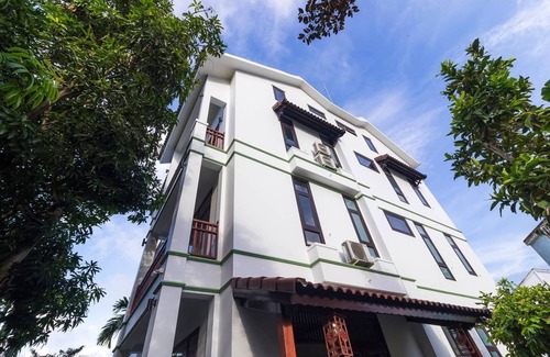 Cam Pho Appartement | HA4 de Christina. 4 Suites avec vue sur le village
