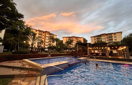 Barrio Santa Lucia Copropriété | Christmas at the a beach cozy cove. Amazing three bedroom family condo.