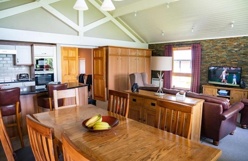 Alexandria Appartement | Christmas luxury accommodation in Cameron House Dec 22-29