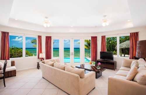 Old Man Bay Maison | Christmas Palms by Grand Cayman Villas & Condos