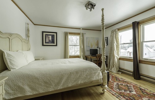 Scotstown Maison | Christophe Maison Sherman's house