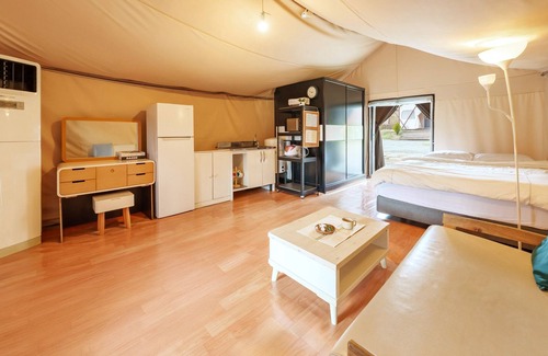 Chungju Maison | Chungju Palbong Glamping