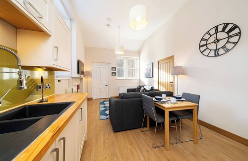 Montrose Appartement | Church House Montrose Getaway
