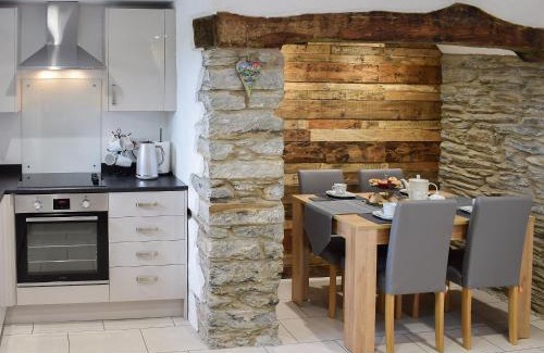 Boncath Maison | Cilwendeg Lodge