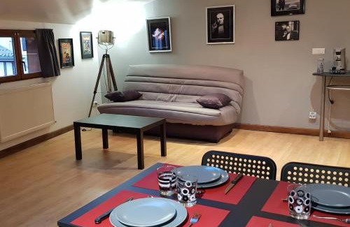 Chalons-en-Champagne Appartement | Ciné Loft 55 m2 Centre Ville