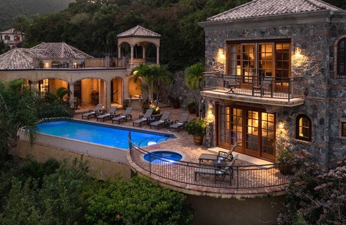 Maho Bay Quarter Villa | Cinnamon Breeze - Ultra-luxury villa in Peter Bay Estate