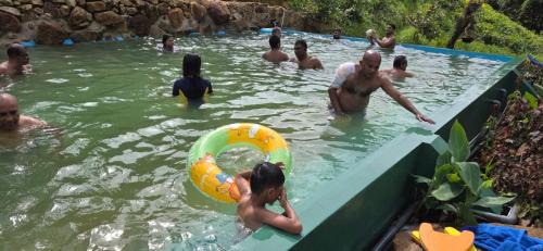 Palindanuwara Autre | Cinnamon Leaf Leisure Resort Lake view Cabana