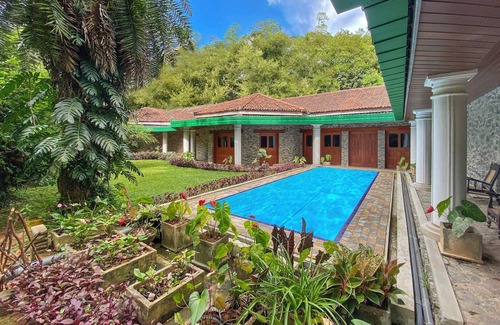 Malimbada Maison | Cinnamon Room - Kandahena Mansion