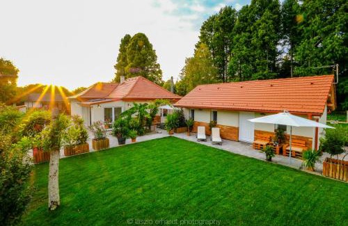 Balatonkenese Appartement | Ciprus Porta Apartmanok
