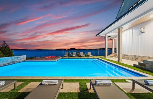 Denver Maison | Circle Hollow