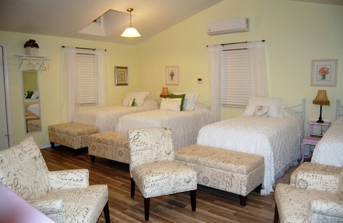 Grand Saline Cabine | Circle P Cabins - First Monday Trade Days - Maintenant avec 3 cabines sur 3 acres