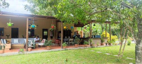 Utica Maison | CisneCisneros