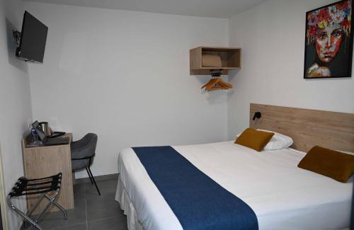 Saint-Martin-de-Fraigneau Hôtel | Cit'Hotel Les Eleis