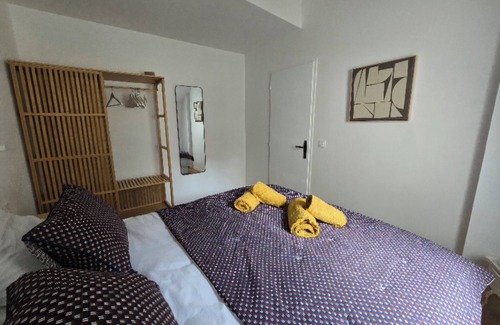 Talensac-Pont Morand Appartement | Centre ville Appart T2, 2 à 4 pers, immeuble de caractère