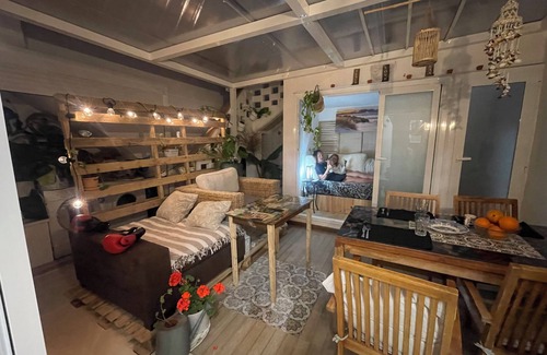 El Forti Autre | City center! Beautiful single independent room with private bathroom!