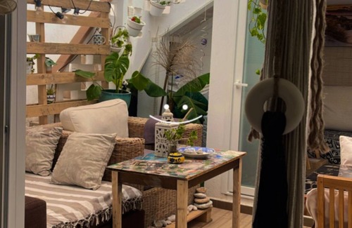 El Forti Autre | City center! Beautiful single independent room with private bathroom!