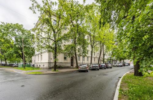 Kesklinn Appartement | City center, High ceilings, 75m2 2BR Free parking