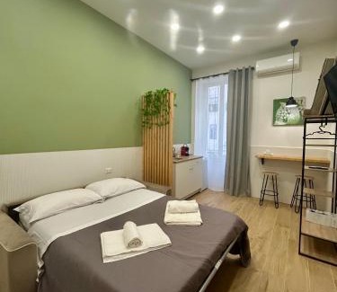 Vasto Maison | City Center house MERY&INES