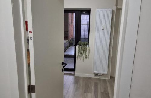 Jewish Quarter Appartement | City Center location 2BR apartment near Station!