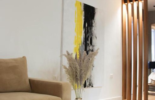 Tirana Appartement | City Center “TheBeeApartment”, Myslym Shyri