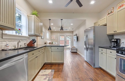 Kessler Maison | Beautifully Updated Home - Close to Bishop Arts!