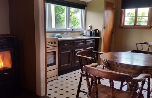 Sydenham Maison | City Cottage 55