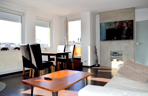 Cottbus Appartement | City-Dach-Apartment mit Loggia - Balkon - Kamin